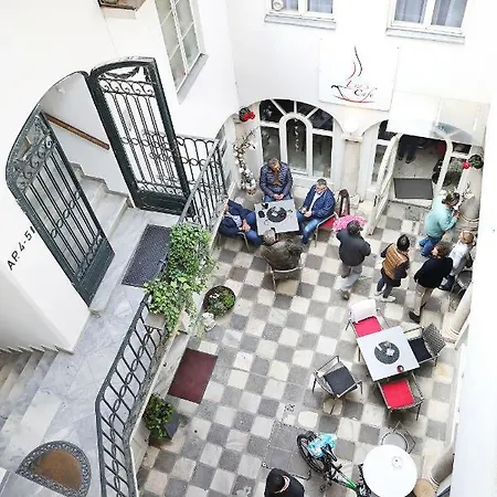 Stylische Cityapartments Benedikt クラーゲンフルト